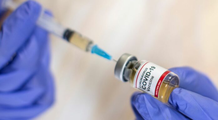 Ministério da Saúde distribui mais 699 mil doses de vacinas contra a Covid-19
