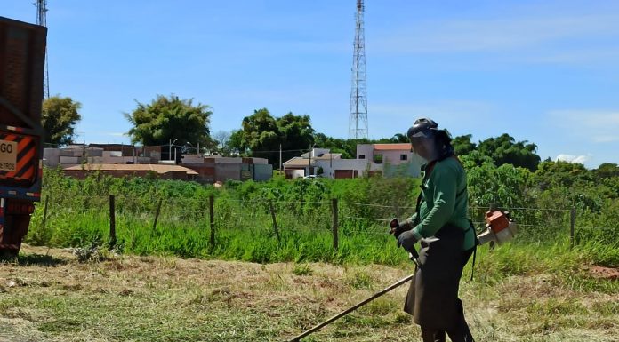 Junqueirópolis: Início de governo com muito trabalho no setor de limpeza