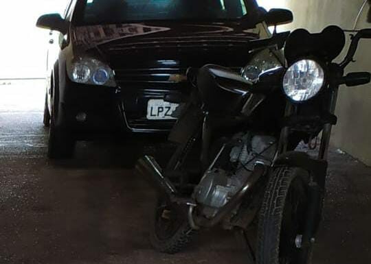 Ladrão furta moto no centro de Panorama