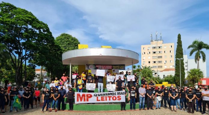 Grupo de comerciantes entrega ofício pedindo apoio do MP para mais leitos de UTI covid em Dracena