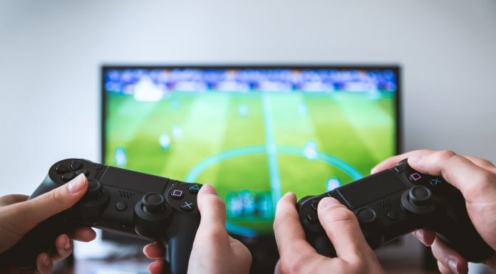 Férias: exagerar no videogame pode trazer efeitos negativos para o corpo