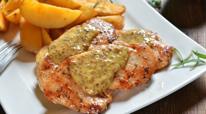 FRANGO COM MOSTARDA