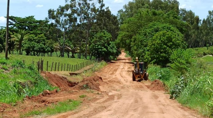 Primeira semana de muito trabalho para manutenção das estradas rurais de Junqueirópolis