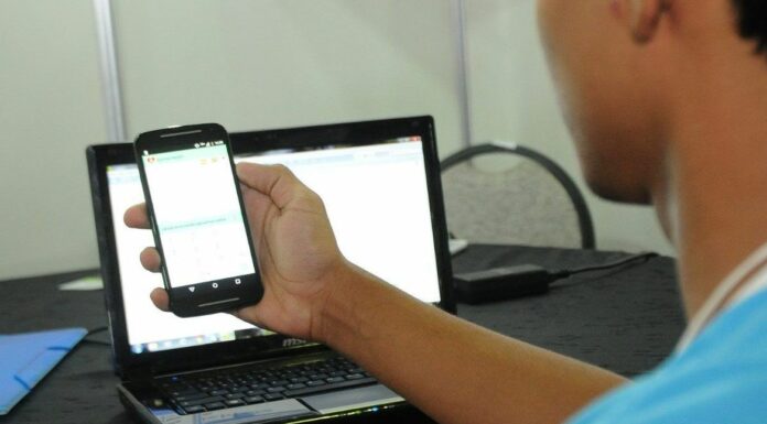 Enem digital deverá mudar preparo para provas, dizem professores