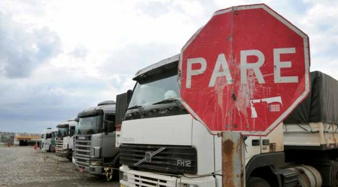 Confederação de caminhoneiros desmente greve da categoria