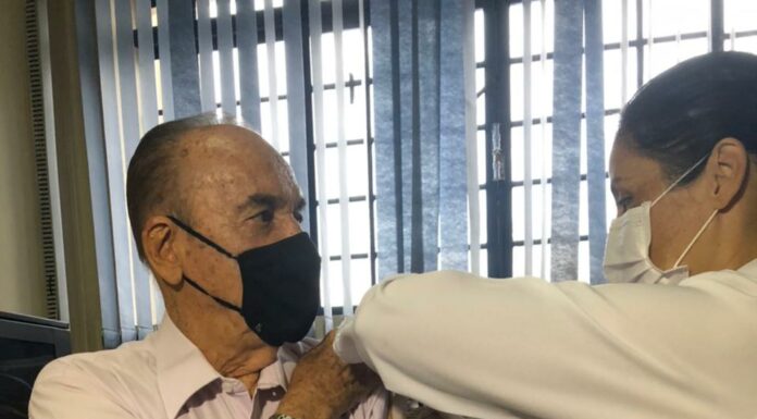Campanha covid-19: na cidade 2.440 pessoas são vacinadas