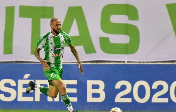Junqueirópolenses William Oliveira é campeão na Chapecoense e Neto sobe com o Juventude