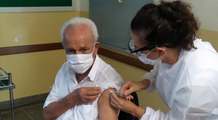 Junqueirópolis: Diretoria de Saúde recebe 4° lote de vacinas contra a COVID-19