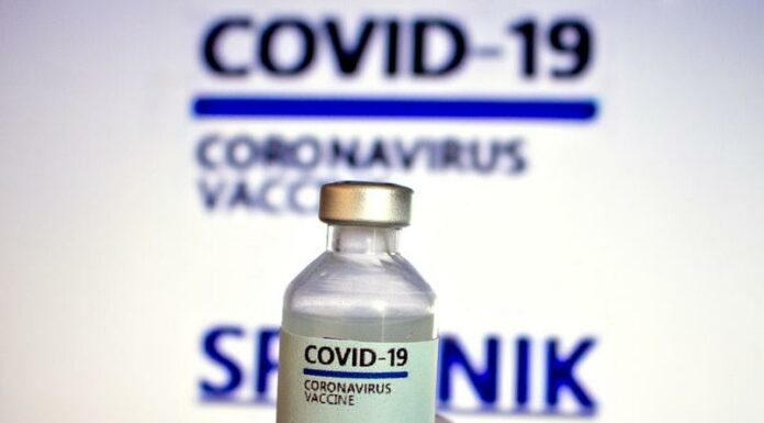 Ministério da Saúde negocia na próxima sexta-feira (5) aquisição de 30 milhões de doses das vacinas Sputinik V e Covaxin