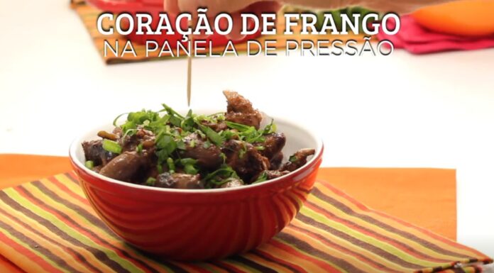 Coração de frango na panela de pressão