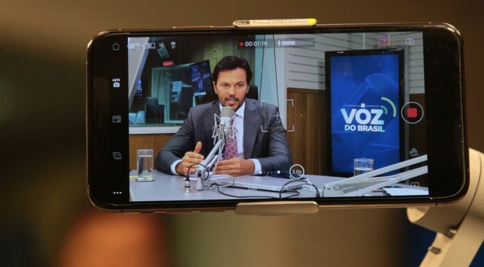 Leilão do 5G brasileiro acontecerá até julho, afirma Fábio Faria