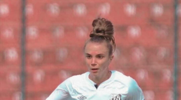 Floridense Rita Bove marca gol na vitória do Santos pelo Brasileiro