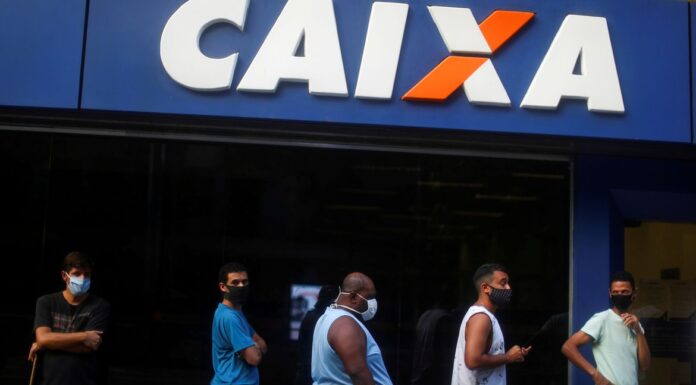Trabalhadores nascidos em fevereiro podem sacar auxílio emergencial