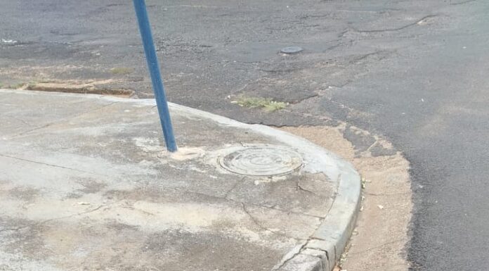 Ladrões furtam tampas de proteção de 13 bueiros em Dracena