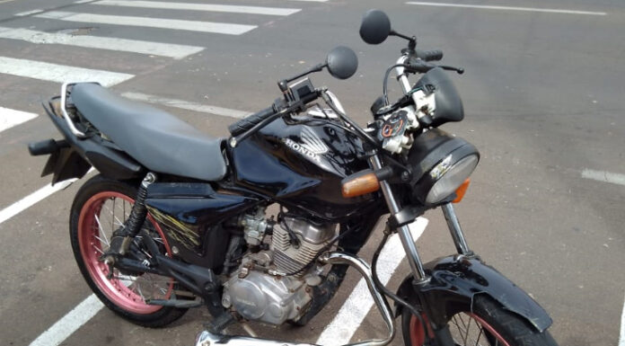 Motociclista sofre fratura exposta na perna em acidente perto do AME
