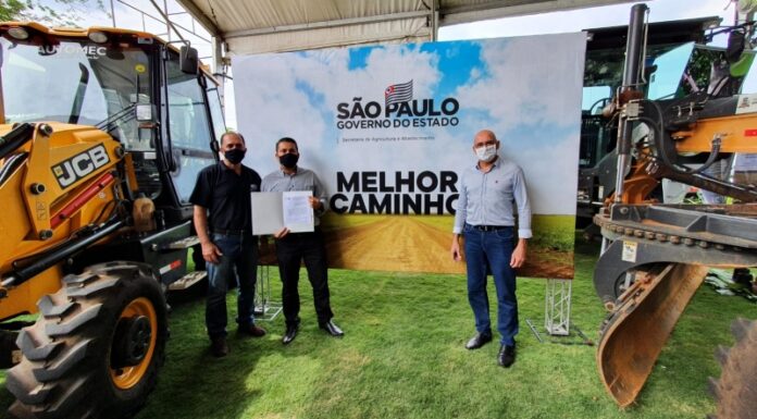 Dracena é contemplada com 7,13 Km de estrada rural pelo Programa Melhor Cedida Prefeitura de Dracena