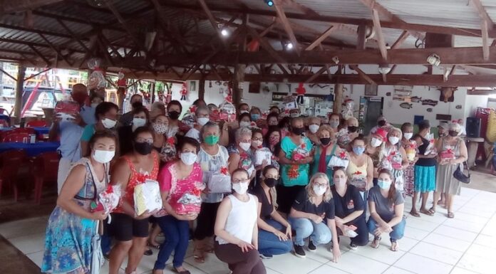 Idosos do Serviço de Convivência participam de confraternização do CRAS Cedida Prefeitura