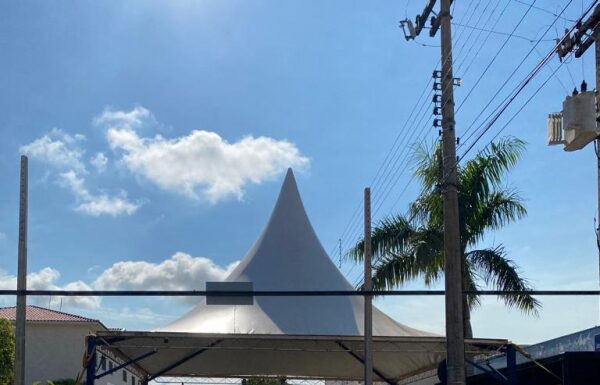 Saúde de Dracena reinstala tenda em frente ao Cemac para atender público Cedida Prefeitura