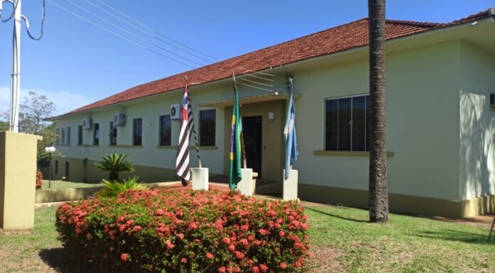 Servidores Municipais de Junqueirópolis terão aumento salarial de 12% e benefício no tíquete Cedida