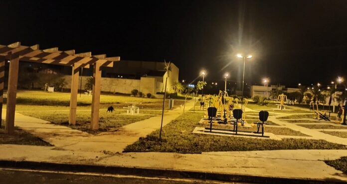 Parque Ecológico do Jardim Paulista recebe iluminação Reprodução Facebook Prefeitura