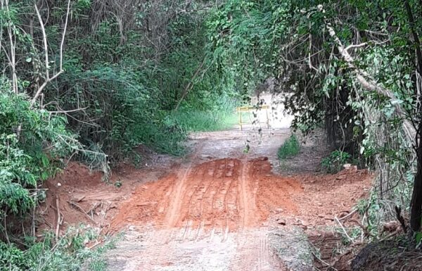 Ponte do Akamine é consertada pela Prefeitura e tráfego de veículos é liberado Cedida Prefeitura