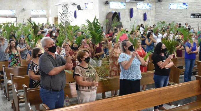 Missas e procissões marcam Domingo de Ramos e início da Semana Santa Cedida Pascom Santuário Nossa Senhora de Fátima