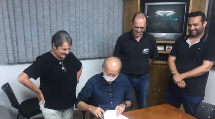 Prefeito de Panorama assina convênio com Programa Melhor Caminho Reprodução Facebook