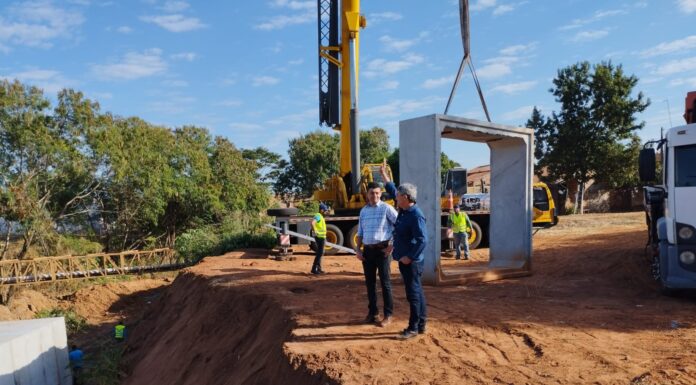 Prefeitura executa obra para pavimentação no Jardim Paulista Cedida