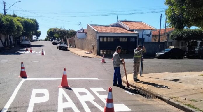 Condutores de veículos devem ficar atentos para alterações de vias Cedida Prefeitura