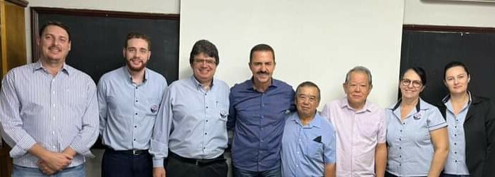 Santa Casa de Dracena presente no encontro com o deputado Itamar Borges Reprodução Facebook