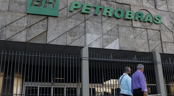 Ministro diz que governo não pode interferir nos preços da Petrobras Fernando Frazão/Agência Brasil