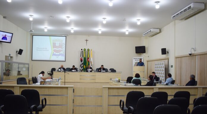 Vereadores apresentam requerimentos e indicações em sessão ordinária Cedida Assessoria