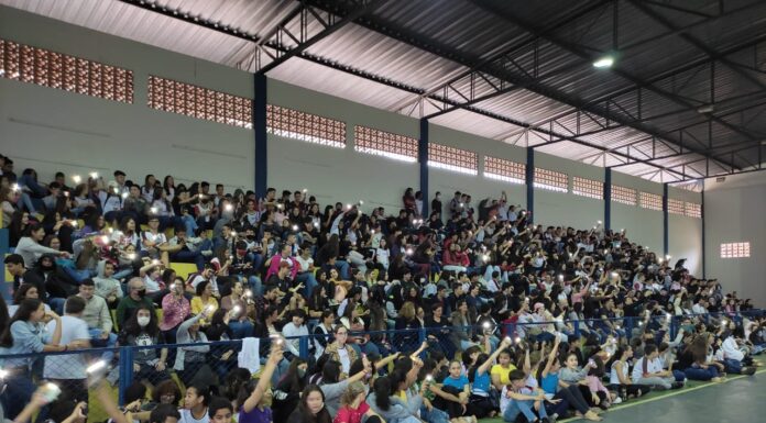 EE 9 de Julho promove 4º Sarau Cultural