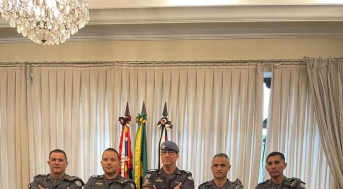 Policiais militares do 25° BPM/I são homenageados em solenidade no quartel do Comando Geral em São Paulo