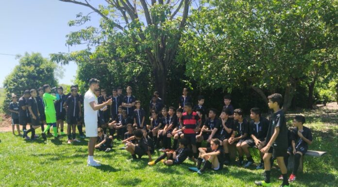 Escolinha de Futebol Irapuru completa um ano de atividades em Irapuru