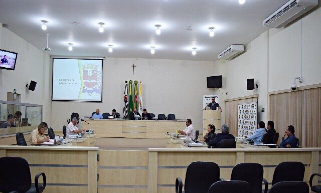 Câmara de Dracena realiza audiência pública sobre projeto de lei orçamentária para 2023