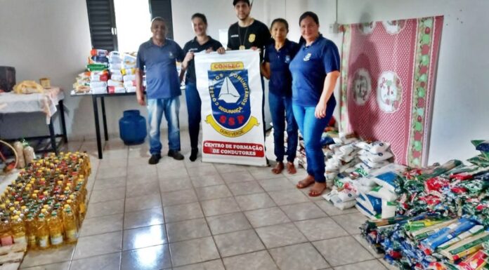 Polícia Civil e Conseg fazem ação solidária de arrecadação de alimentos em Ouro Verde