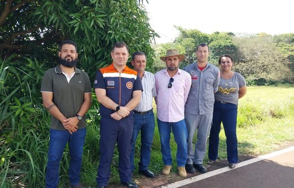 Defesa Civil Estadual e Corpo de Bombeiros vistoriam trecho interditado da vicinal Marcelo Lorenzetti
