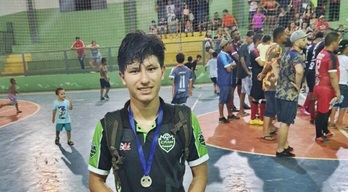 Revelação do Futsal de Santa Mercedes aos 17 anos