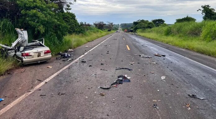 Colisão entre carro e carreta deixa uma vítima fatal SP-563 em Marabá Paulista