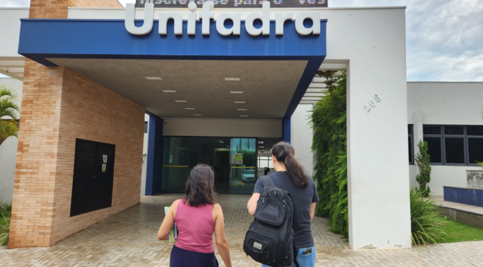 Recepção aos calouros da Unifadra Dracena
