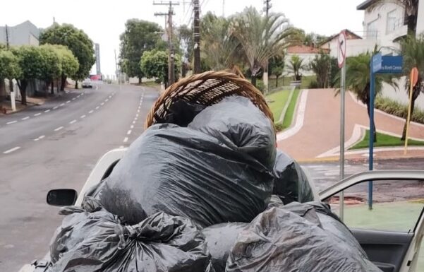 Força tarefa percorre ruas de Dracena para limpar e desobstruir bueiros