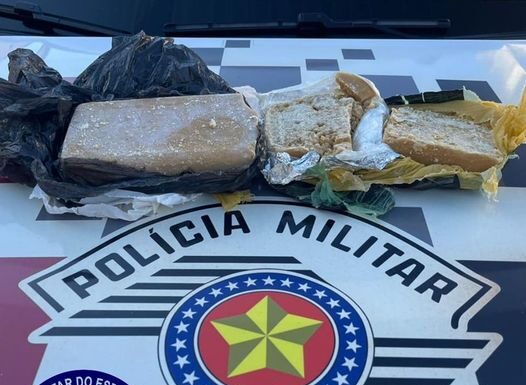 Homem é preso em ônibus interestadual com mais de 1,8 kg de crack em Irapuru