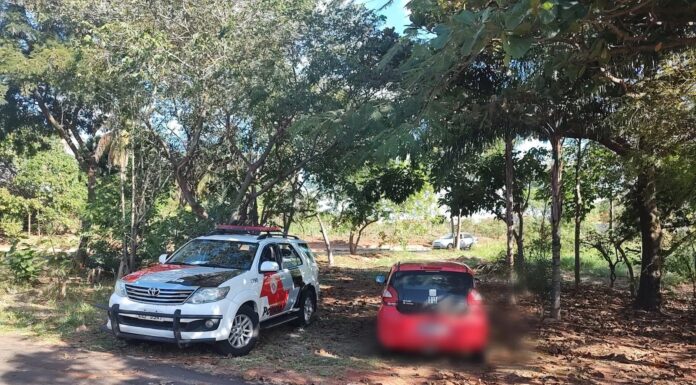 PM localiza veículo furtado e devolve ao proprietário em Adamantina
