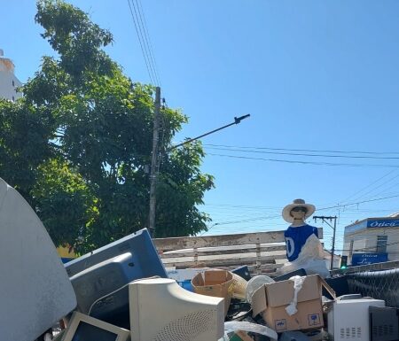 Semana do Meio Ambiente é encerrada com drive thru para coleta de lixos eletrônicos