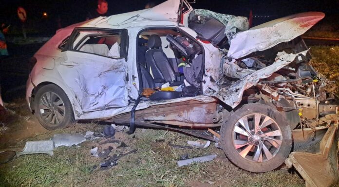 Acidente entre caminhão e automóvel deixa duas vítimas fatais na SP-457 em Rancharia