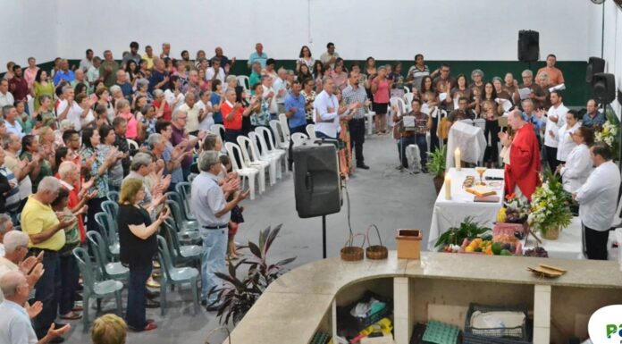 Missa do Agricultor conta com participação de fiéis e produtores em Junqueirópolis