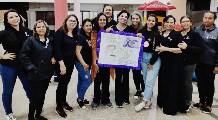 Professores da EMEI Cantiga de Ninar promovem ação de conscientização sobre Agosto Lilás