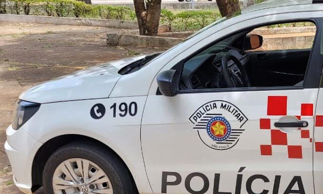 Homem embriagado é preso por agredir e asfixiar pais idosos em Tupi Paulista
