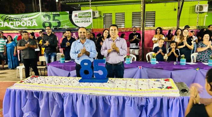 Aniversário de 85 anos de Jaciporã é comemorado com apresentações e corte do bolo